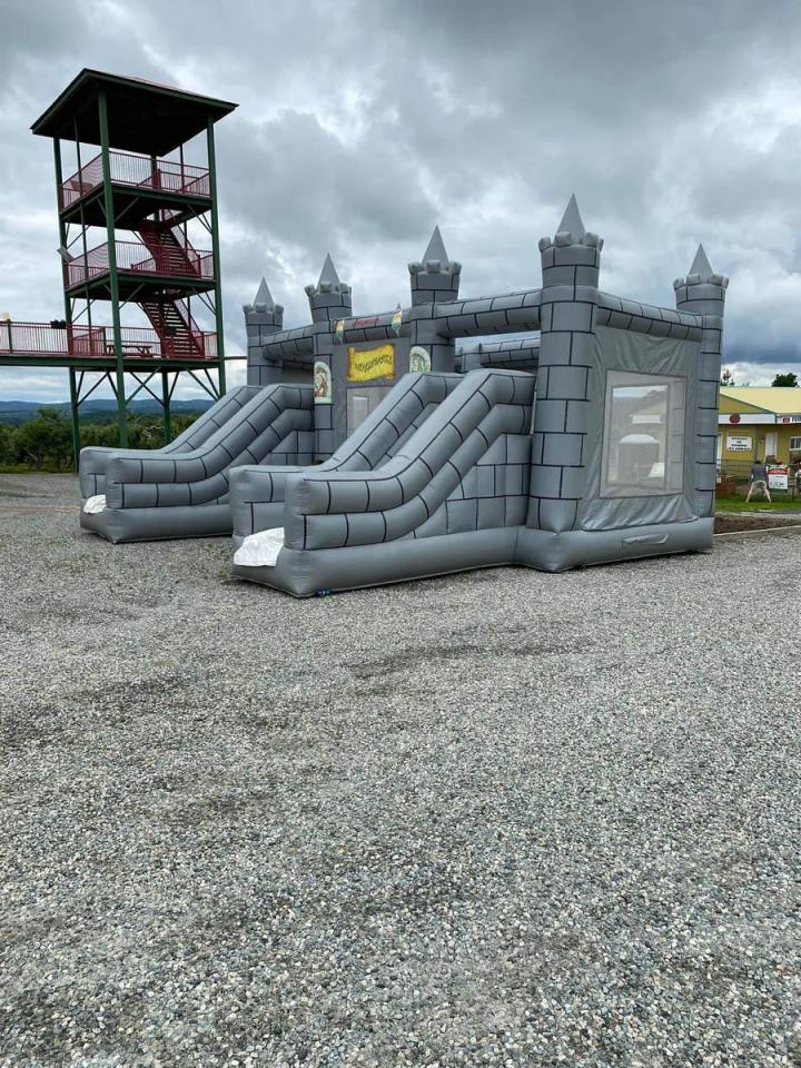 Free farm tour Compton